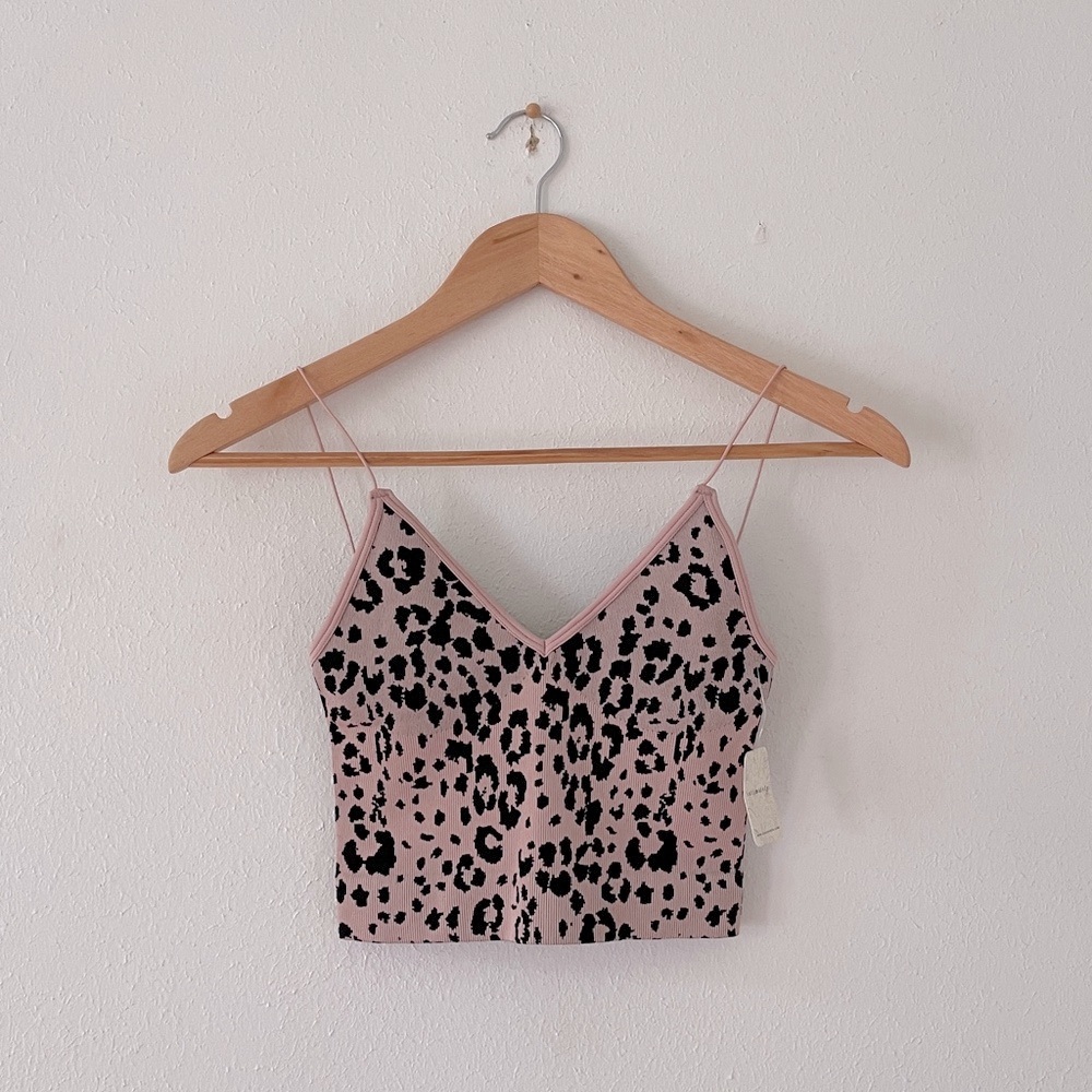 Free People Vneck Brami Pink Leopard Ribbed Crop Tank XS/Small Indie Rocker